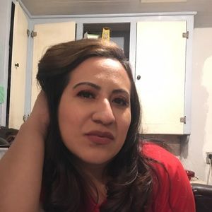 Meet your Posher, Joanna